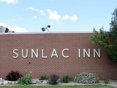 Sunlac Inn Lakota Exterior photo